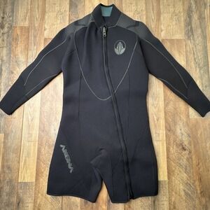 Akona Adventure Gear 3mm Wetsuit Shorty Scuba Diving Snorkeling Black Mens Large